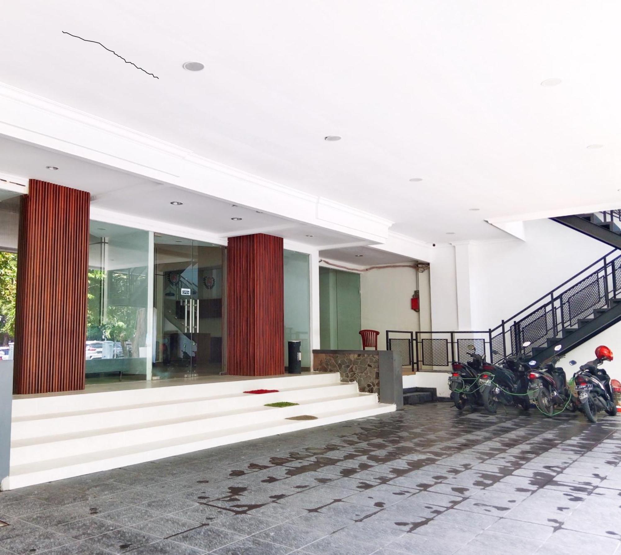 Andita Syariah Hotel Сурабая Екстер'єр фото